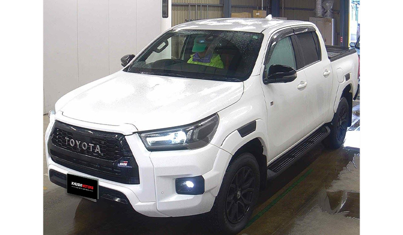 2022 Toyota Hilux image-4