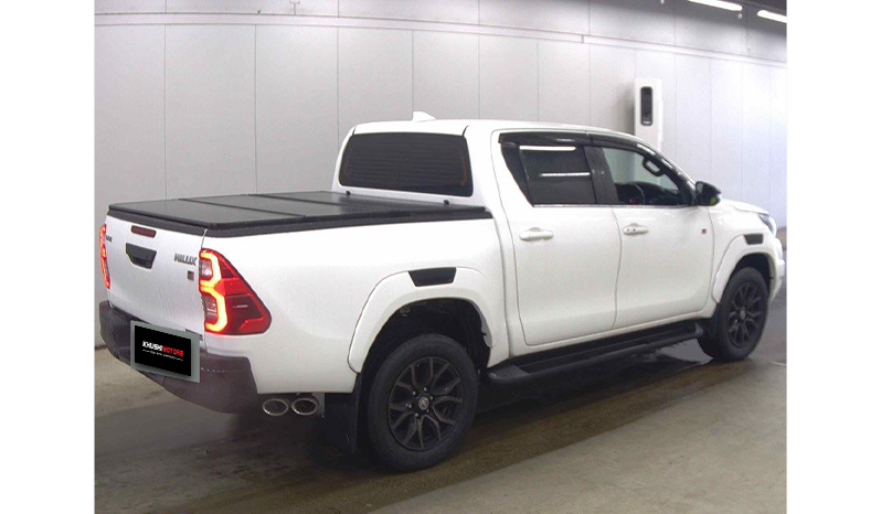 2022 Toyota Hilux image-5