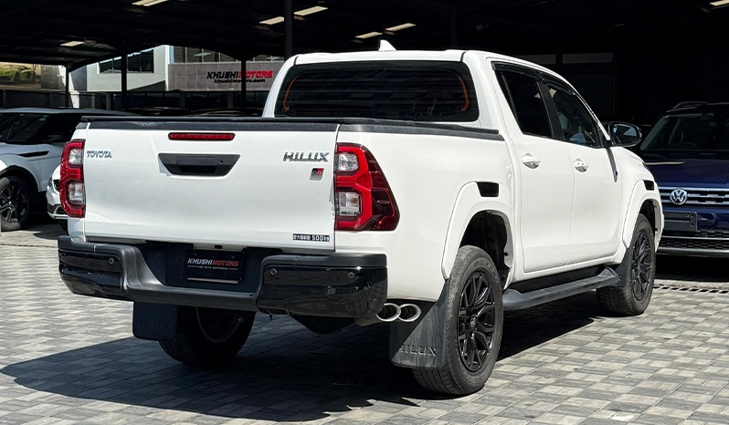 2022 Toyota Hilux image-14
