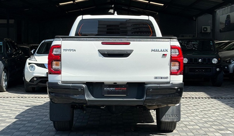 2022 Toyota Hilux image-15