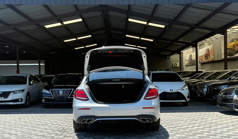 2018 Mercedes-AMG E43 image-13