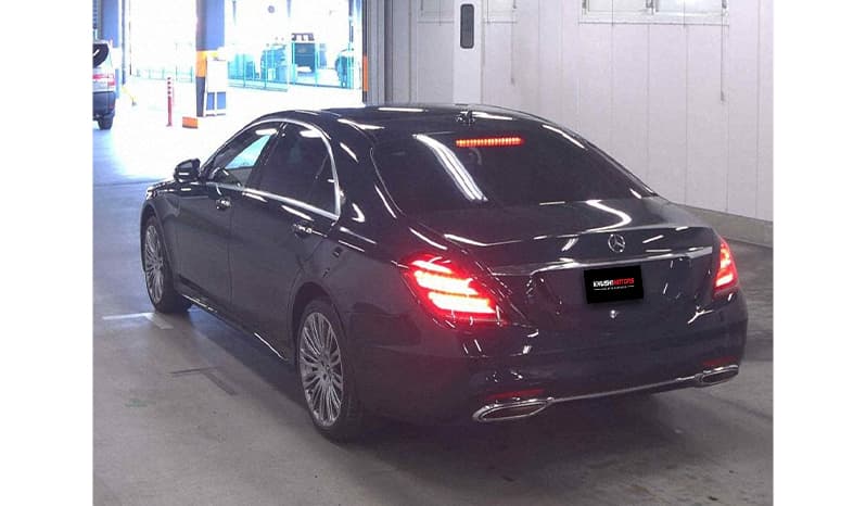 2018 Mercedes-Benz S560 image-2