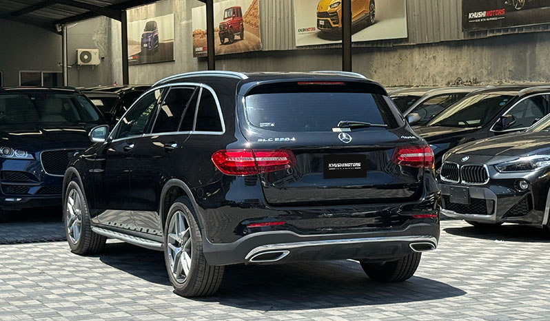 2018 Mercedes-Benz Glc 220d image-11
