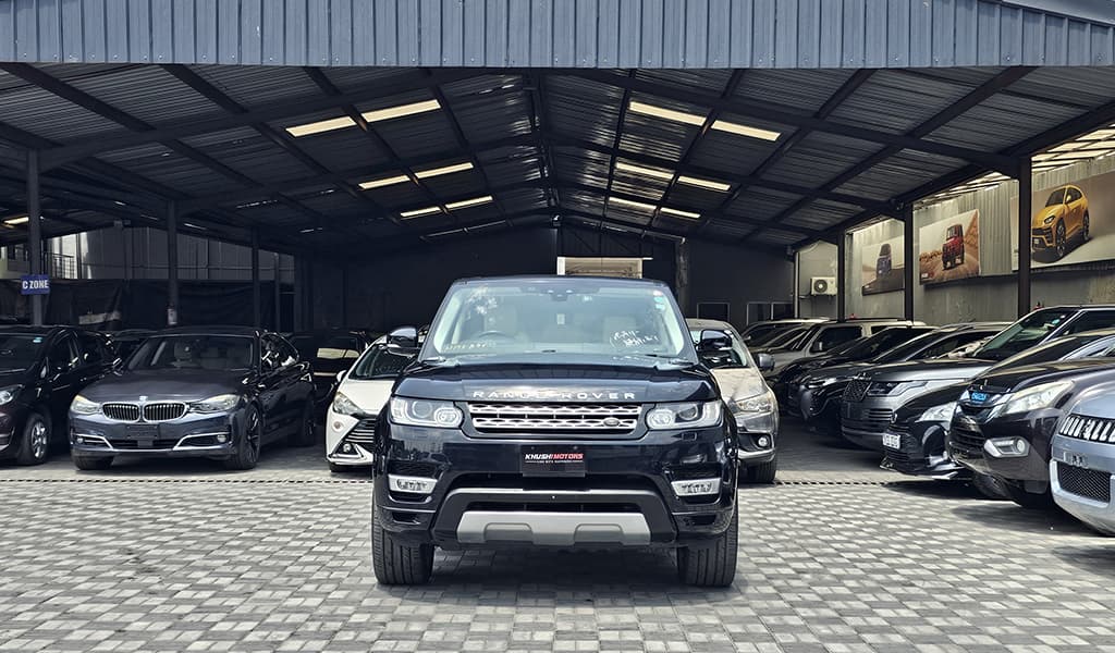 2017 Land Rover Range Rover Sport image-2