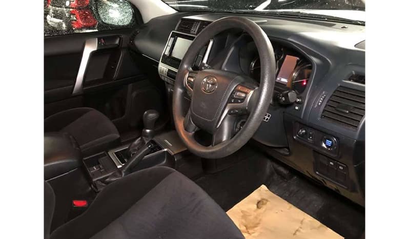 2018 Toyota Land Cruiser Prado image-5