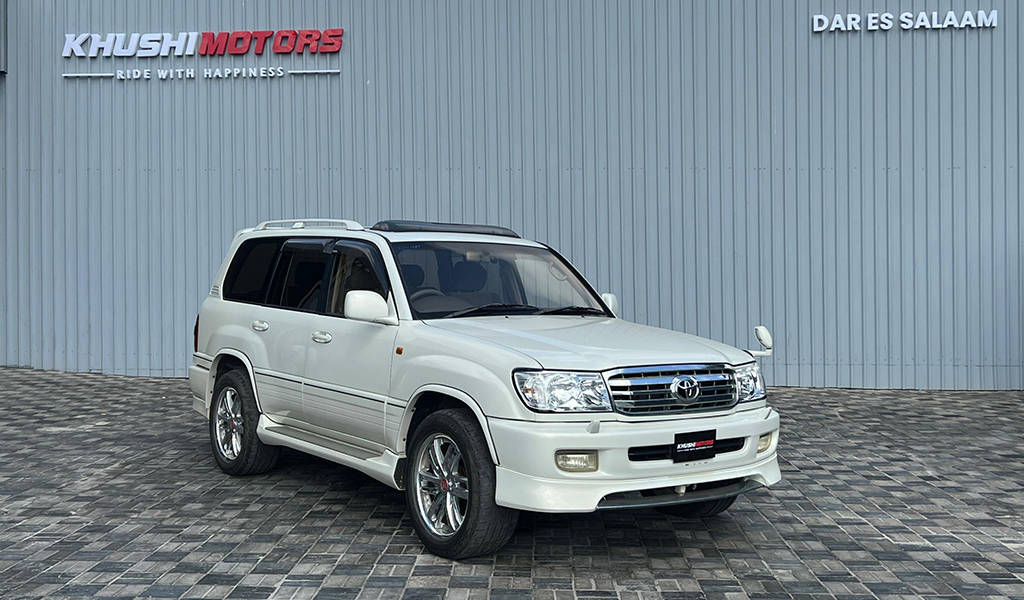 2001 Toyota Land Cruiser Vx image-1
