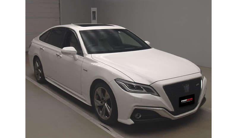 2019 Toyota Crown RS image-2