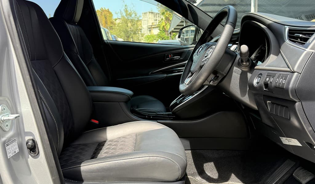2019 Toyota Harrier image-11