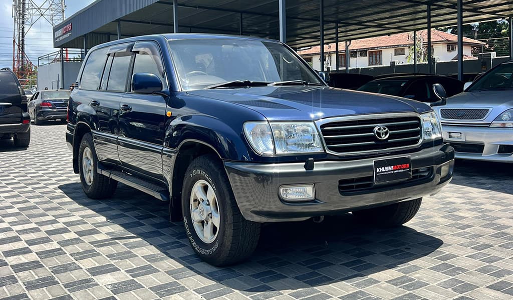 2001 Toyota Land Cruiser Vx image-1