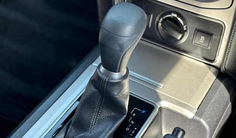 2018 Toyota Land Cruiser Prado image-4