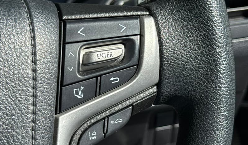 2018 Toyota Land Cruiser Prado image-7