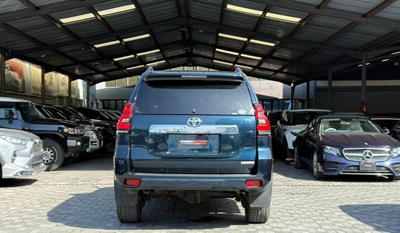 2018 Toyota Land Cruiser Prado image-12