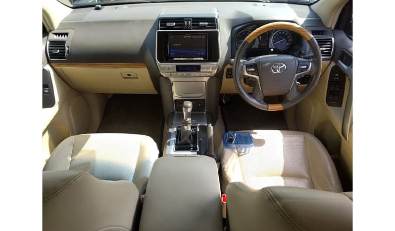 2018 Toyota Land Cruiser Prado image-6