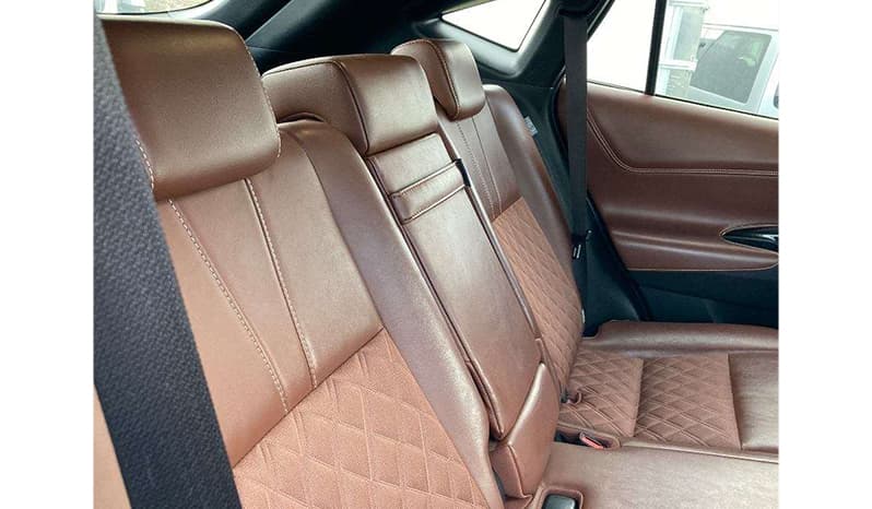 2018 Toyota Harrier image-8