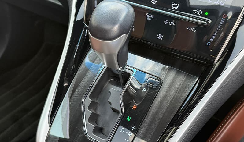2018 Toyota Harrier image-19