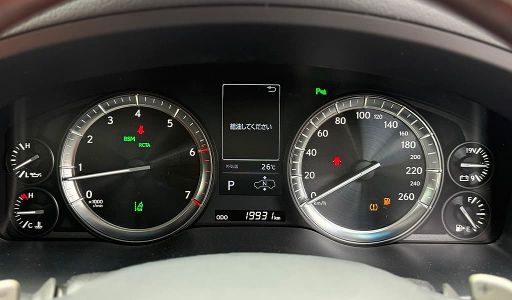 2018 Lexus LX570 image-7