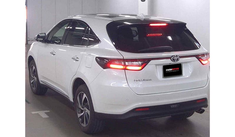 2018 Toyota Harrier image-2