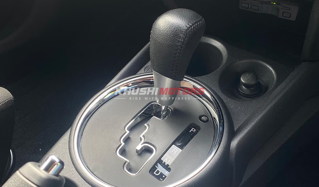 2017 Mitsubishi Rvr image-11
