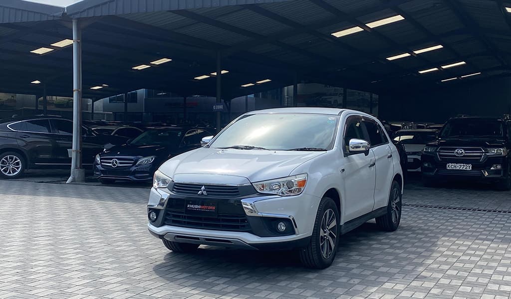 2017 Mitsubishi Rvr image-16