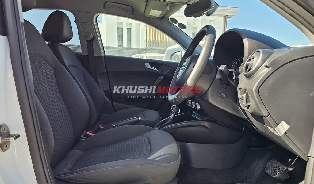 2017 Audi A1 image-10