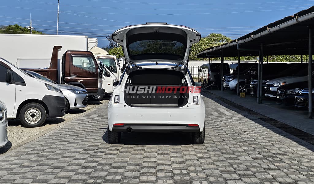 2017 Audi A1 image-19