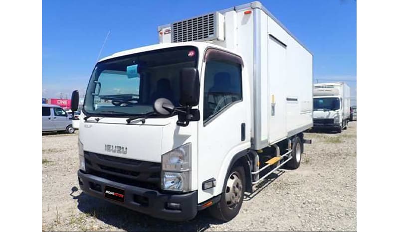 2017 Isuzu ELF image-2