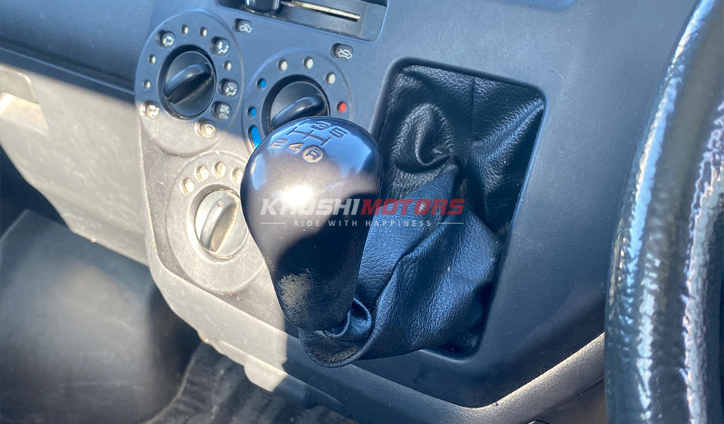 2017 Toyota Townace image-11