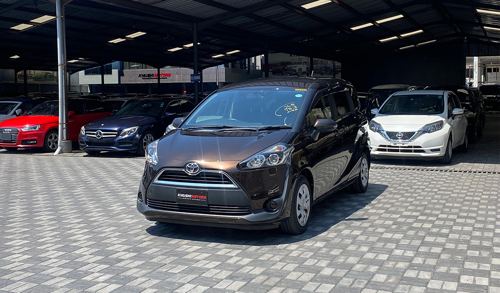 2017 Toyota Sienta image-15