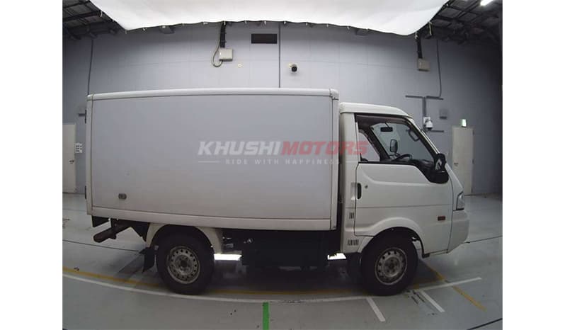 2017 Mazda Bongo image-7