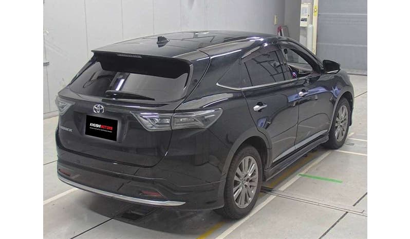 2017 Toyota Harrier image-2