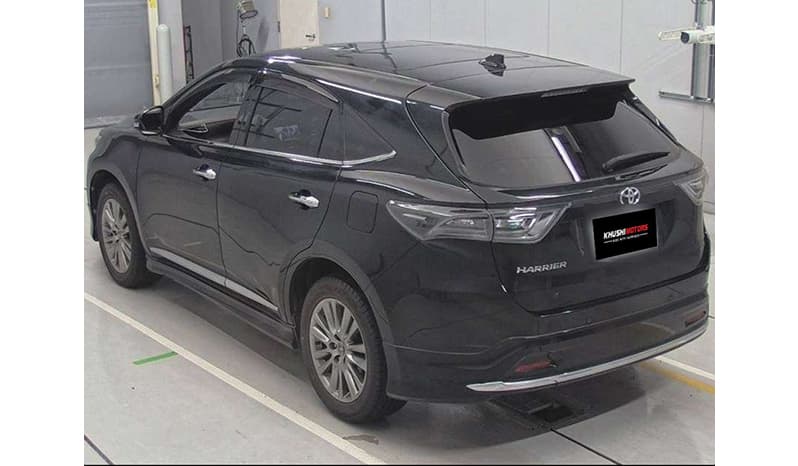 2017 Toyota Harrier image-5