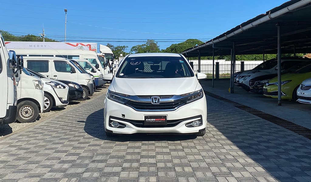 2017 Honda Shuttle image-1