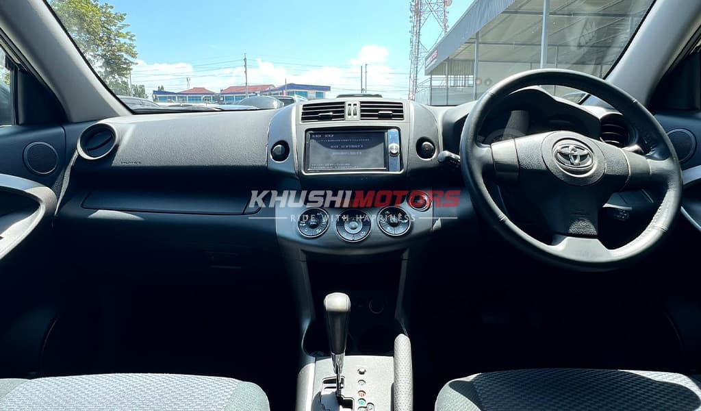 2011 Toyota RAV4 image-17