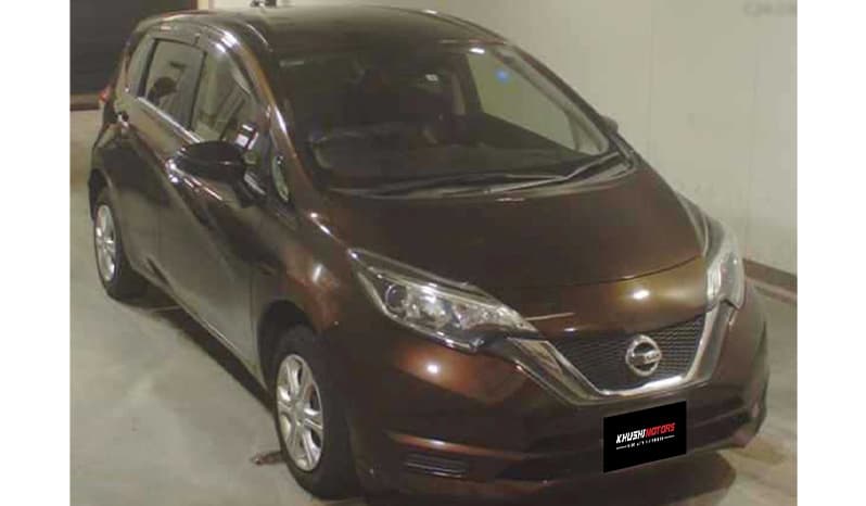 2017 Nissan Note image-1