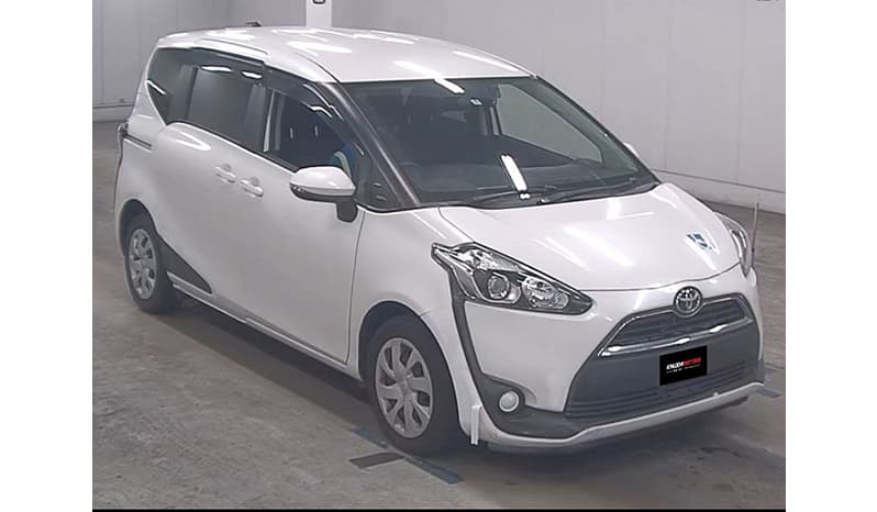 2017 Toyota Sienta image-7