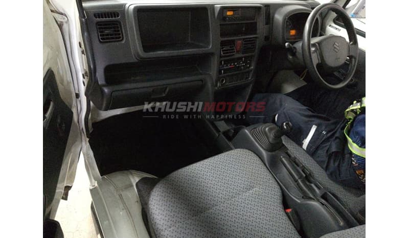 2017 Suzuki Carry image-4