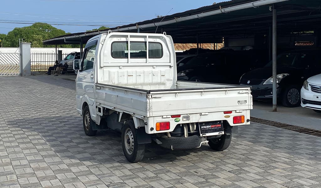 2017 Suzuki Carry image-12