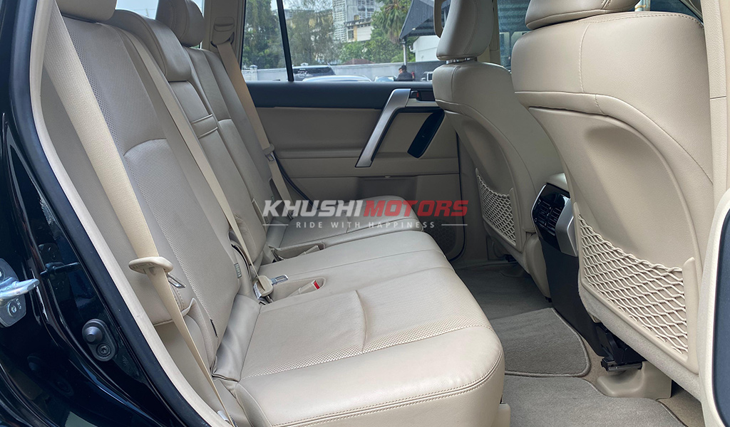 2018 Toyota Land Cruiser Prado image-15