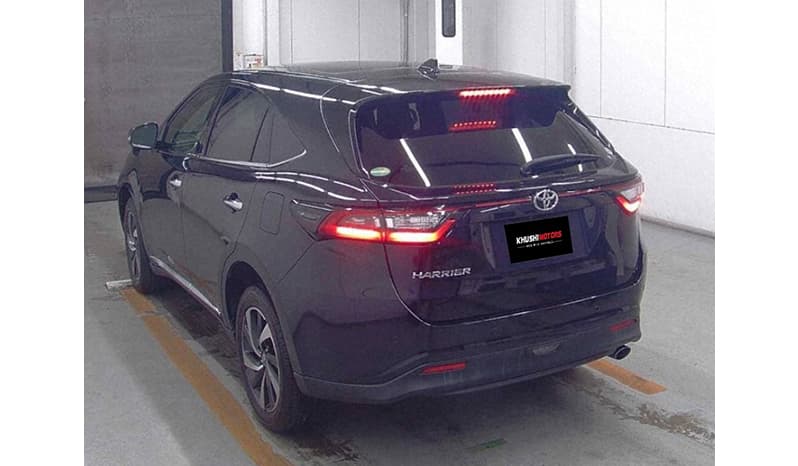 2017 Toyota Harrier image-6