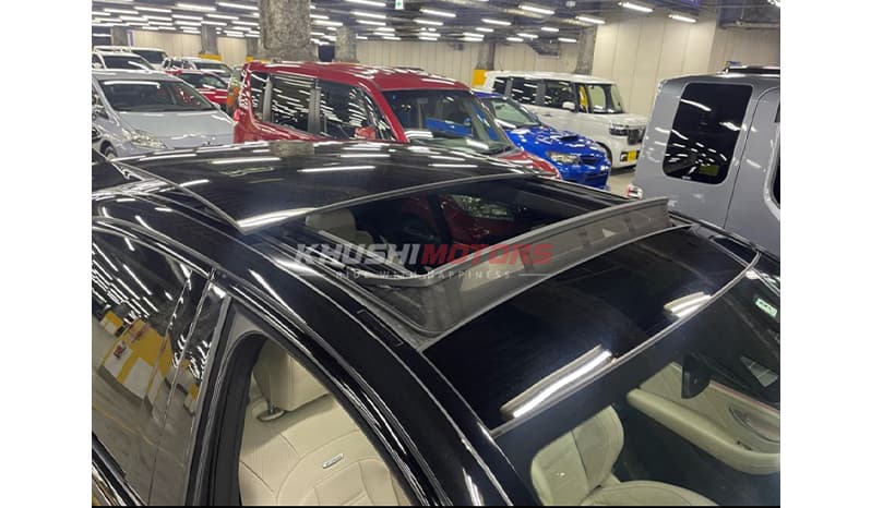 2017 Mercedes-Benz E43 image-7