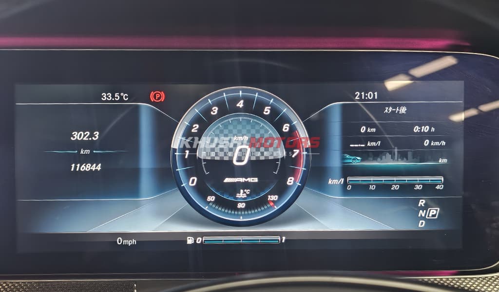 2017 Mercedes-Benz E43 image-17
