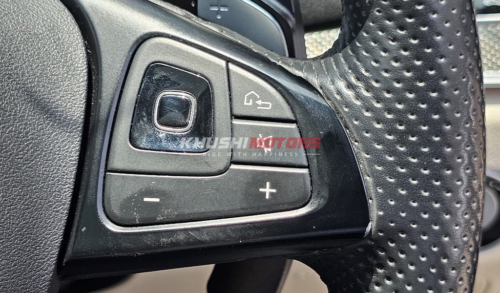 2017 Mercedes-Benz E43 image-18