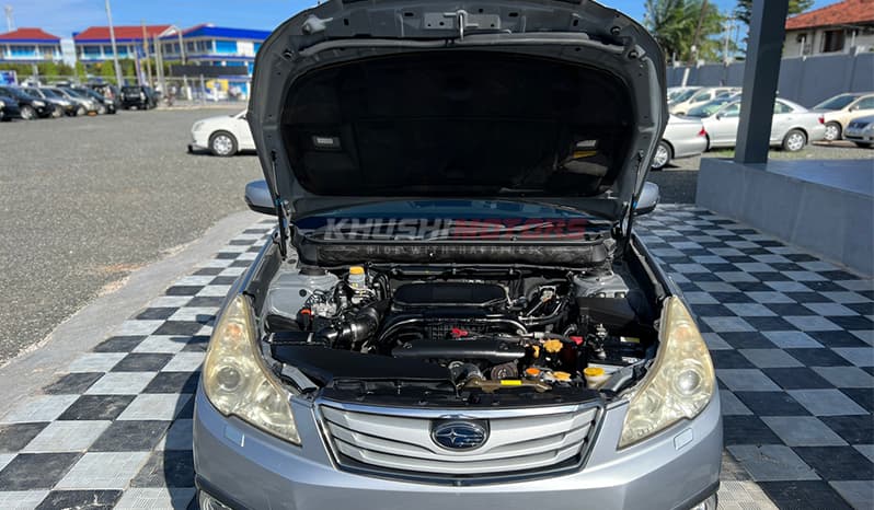 2011 Subaru Legacy Outback image-13