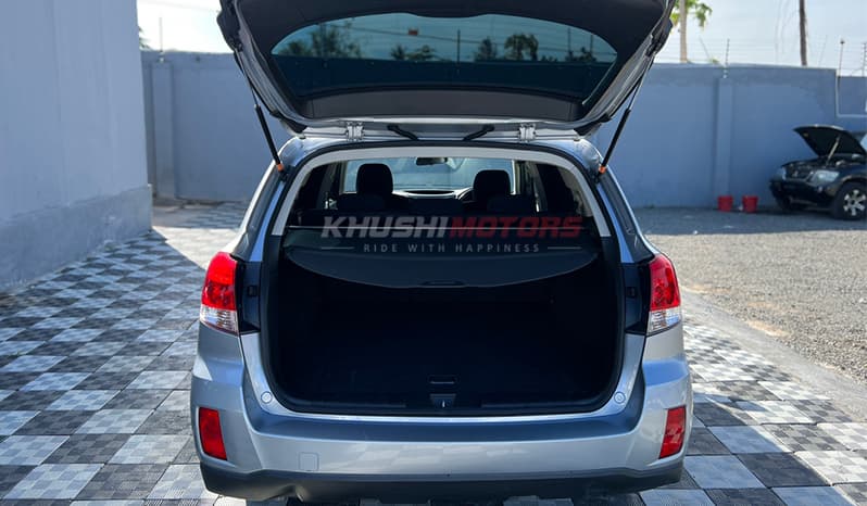 2011 Subaru Legacy Outback image-15