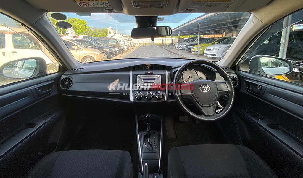 2017 Toyota Corolla Fielder image-13