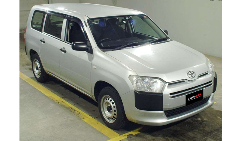 2017 Toyota Probox image-8