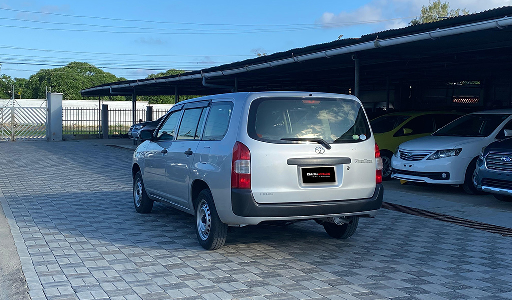 2017 Toyota Probox image-11