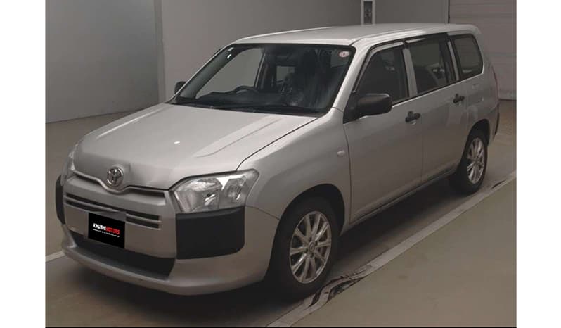 2018 Toyota Succeed image-2