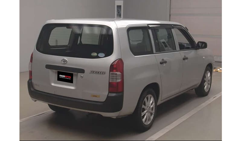 2018 Toyota Succeed image-4