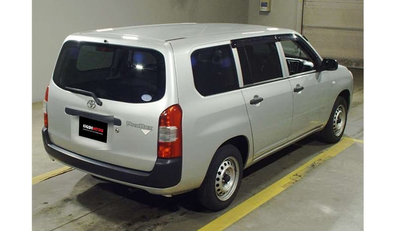 2017 Toyota Probox image-6